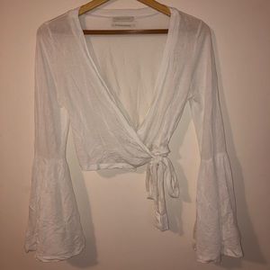 URBAN OUTFITTERS BELL SLEEVE TOP
